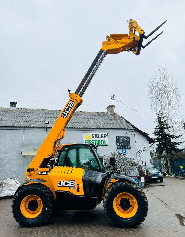 Telescopic handler JCB 536-60 Agri Plus: picture 10