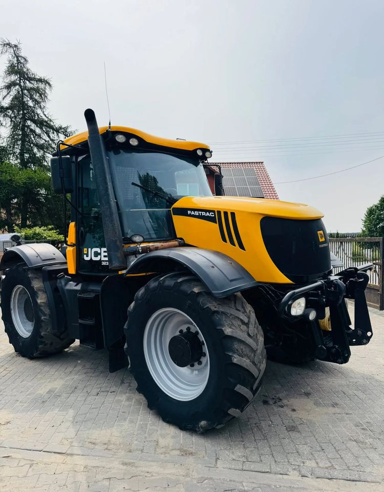JCB FASTRAC 3230 - Farm tractor: picture 4 JCB FASTRAC 3230 - Farm tractor: picture 4