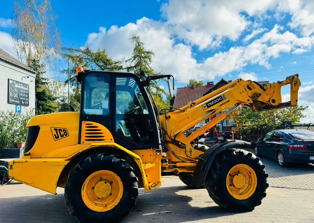 Telescopic wheel loader JCB TM300: picture 15 Telescopic wheel loader JCB TM300: picture 15