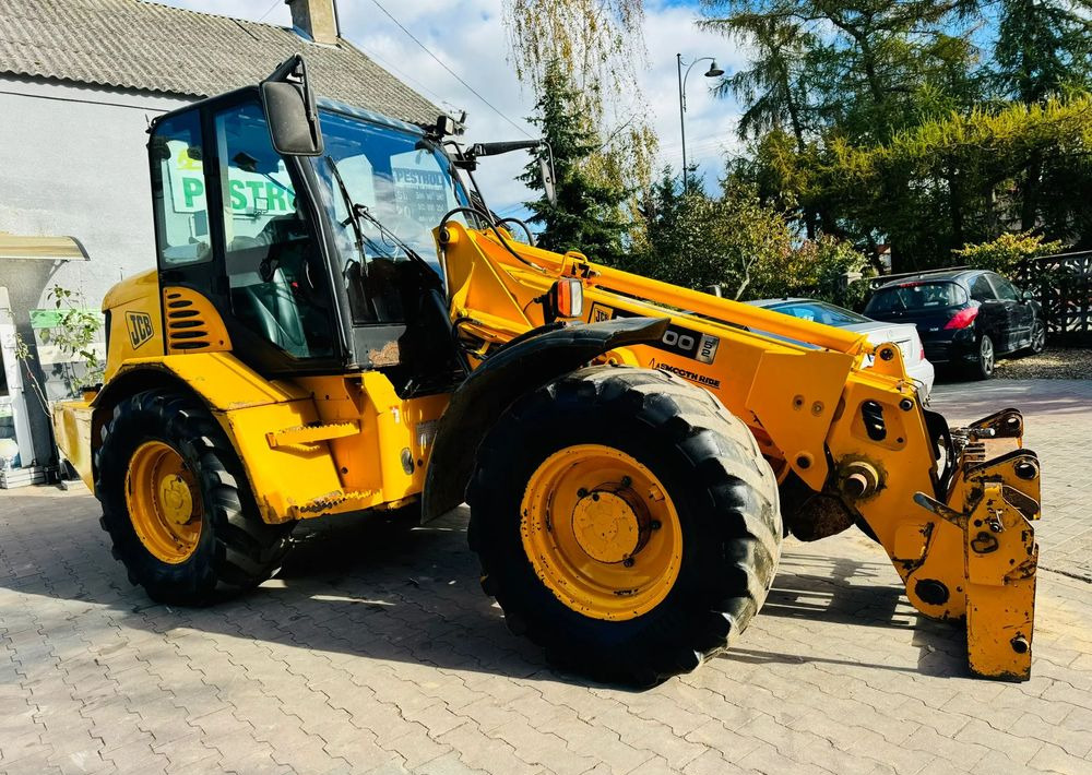 Telescopic wheel loader JCB TM300: picture 11 Telescopic wheel loader JCB TM300: picture 11