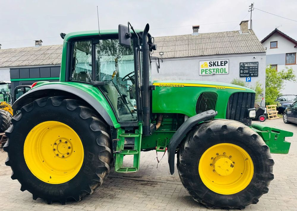 John Deere 6920 Powerquad - Farm tractor: picture 2 John Deere 6920 Powerquad - Farm tractor: picture 2