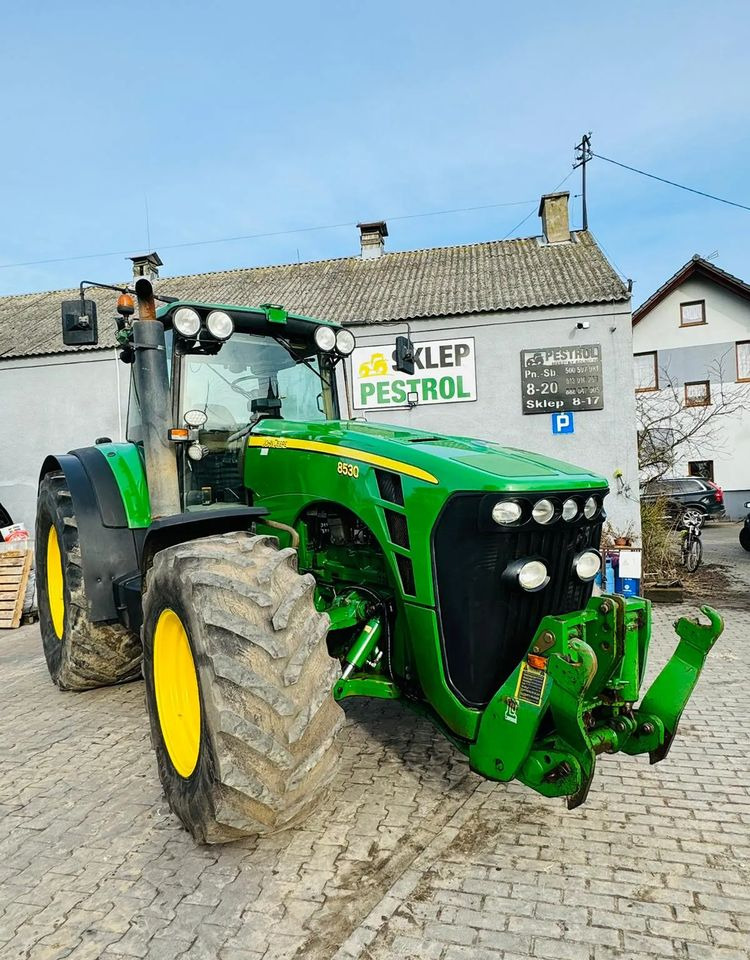 John Deere 8530 - Farm tractor: picture 5 John Deere 8530 - Farm tractor: picture 5