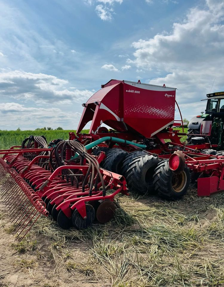 Kverneland U-drill 6000 - Seed drill: picture 1 Kverneland U-drill 6000 - Seed drill: picture 1