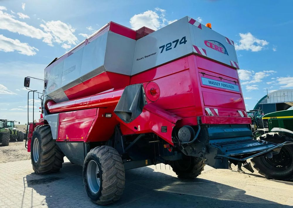 Combine harvester Massey Ferguson 7274: picture 9