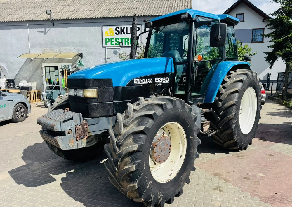 New Holland 8360 - Farm tractor: picture 1 New Holland 8360 - Farm tractor: picture 1