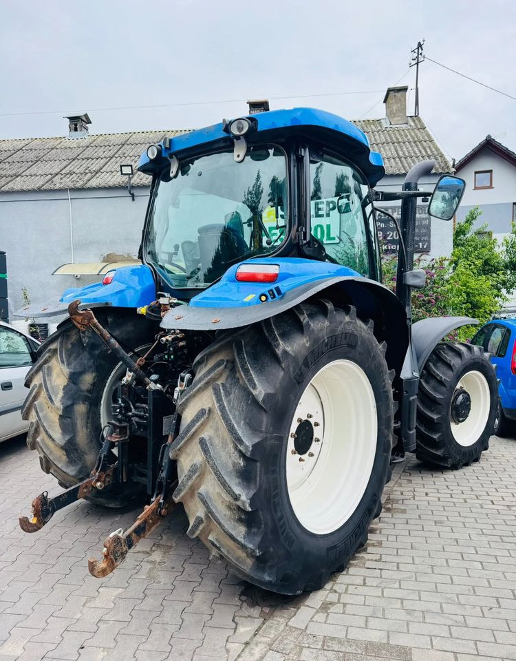 New Holland T6.175 - Farm tractor: picture 5 New Holland T6.175 - Farm tractor: picture 5