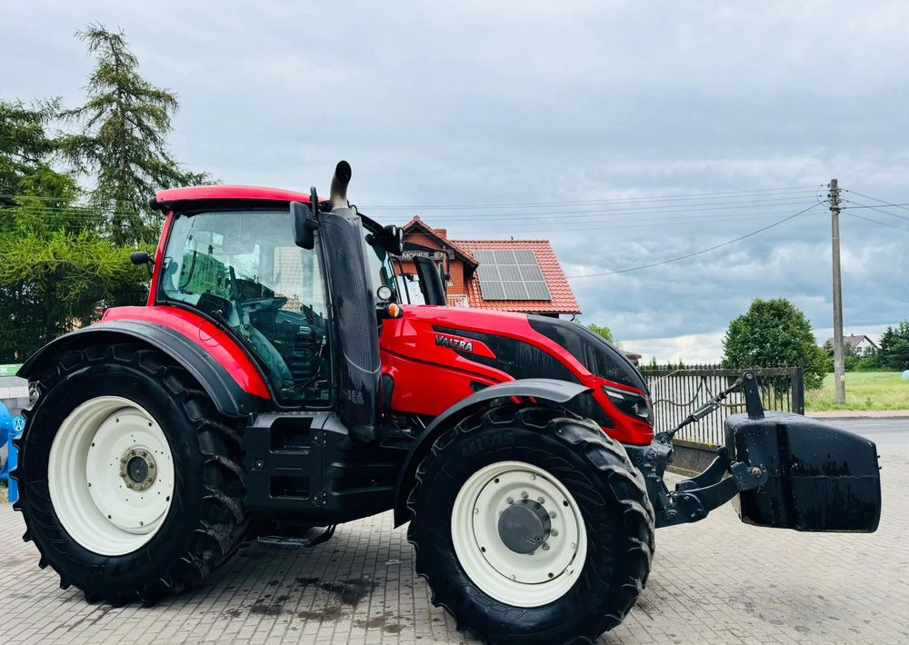 Valtra T234A - Farm tractor: picture 2 Valtra T234A - Farm tractor: picture 2