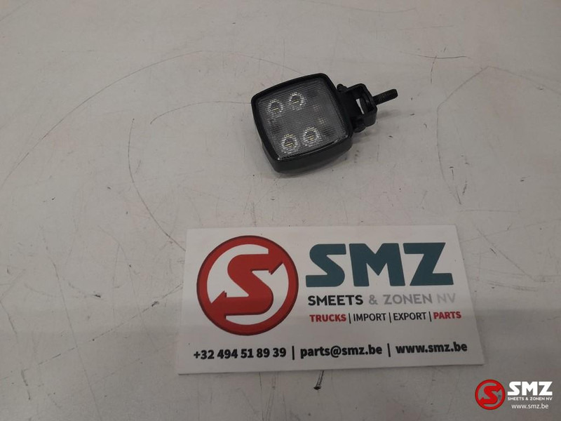 Caterpillar Lamp GP Flood Caterpillar - Lights/ Lighting for Material handling equipment: picture 3 Caterpillar Lamp GP Flood Caterpillar - Lights/ Lighting for Material handling equipment: picture 3