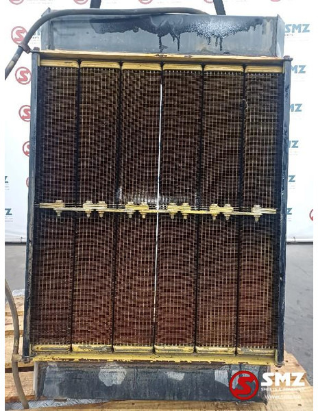 Caterpillar Occ radiator D6M Caterpillar - Radiator: picture 2 Caterpillar Occ radiator D6M Caterpillar - Radiator: picture 2