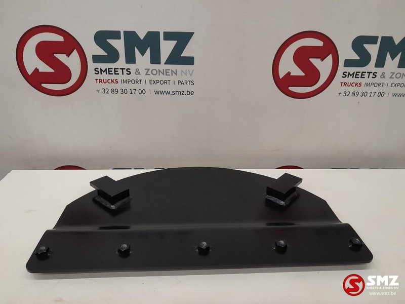 Caterpillar Swivel guard steel plate Caterpillar - Frame/ Chassis for Material handling equipment: picture 4 Caterpillar Swivel guard steel plate Caterpillar - Frame/ Chassis for Material handling equipment: picture 4