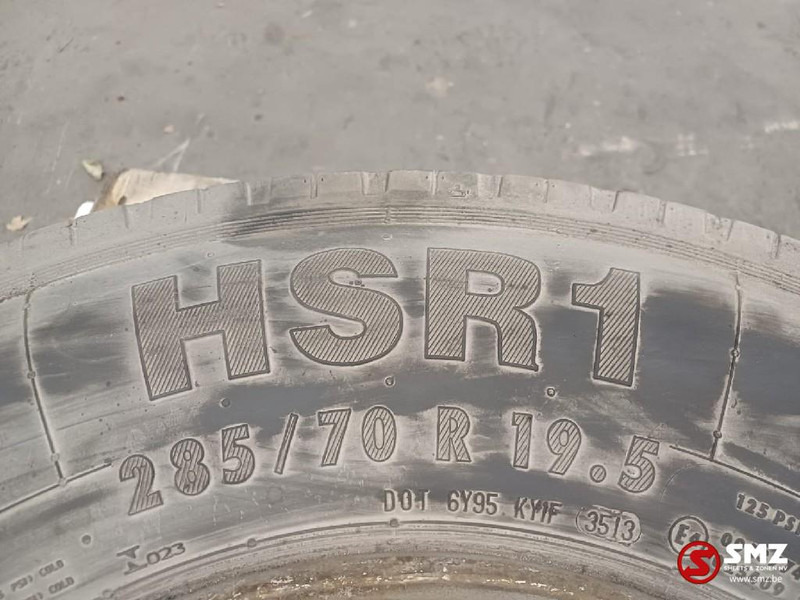 Continental Occ vrachtwagenband 285/70R19.5 146/144M Continent - Tire for Truck: picture 3 Continental Occ vrachtwagenband 285/70R19.5 146/144M Continent - Tire for Truck: picture 3