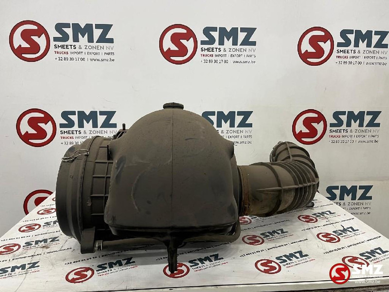 DAF Occ DAF XF95 luchtinlaat - Air intake system for Truck: picture 1 DAF Occ DAF XF95 luchtinlaat - Air intake system for Truck: picture 1