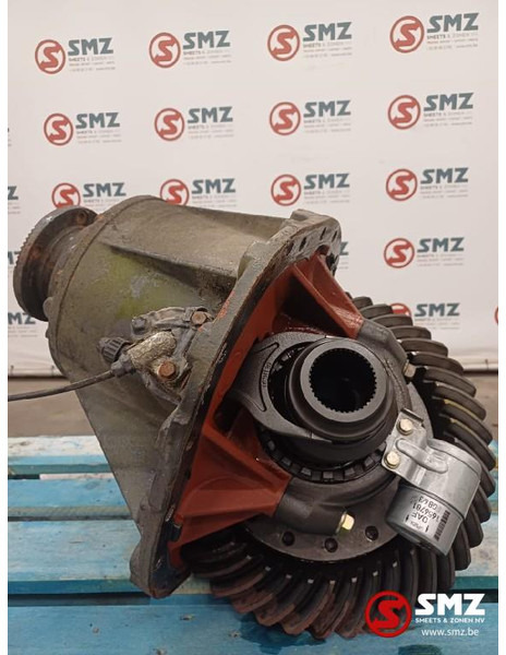 DAF Occ differentiëel 1347 i=2,69 DAF - Differential gear for Truck: picture 1 DAF Occ differentiëel 1347 i=2,69 DAF - Differential gear for Truck: picture 1