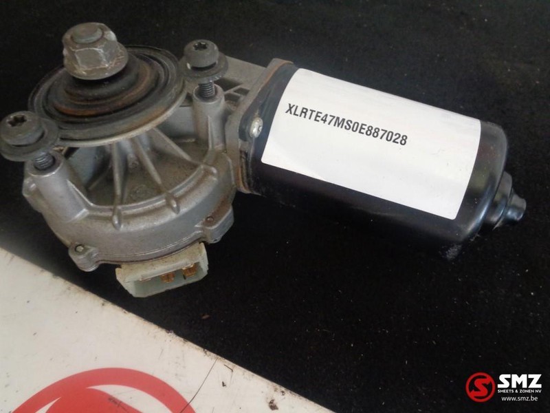 DAF Occ ruitenwissermotor DAF XF CF - Wiper for Truck: picture 2 DAF Occ ruitenwissermotor DAF XF CF - Wiper for Truck: picture 2