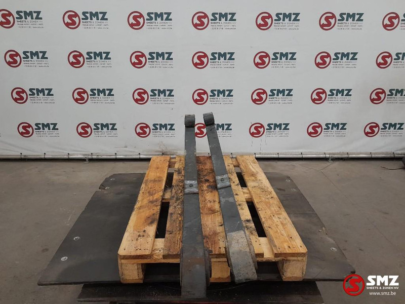 DAF Occ set bladveren vooras DAF - Steel suspension for Truck: picture 4 DAF Occ set bladveren vooras DAF - Steel suspension for Truck: picture 4