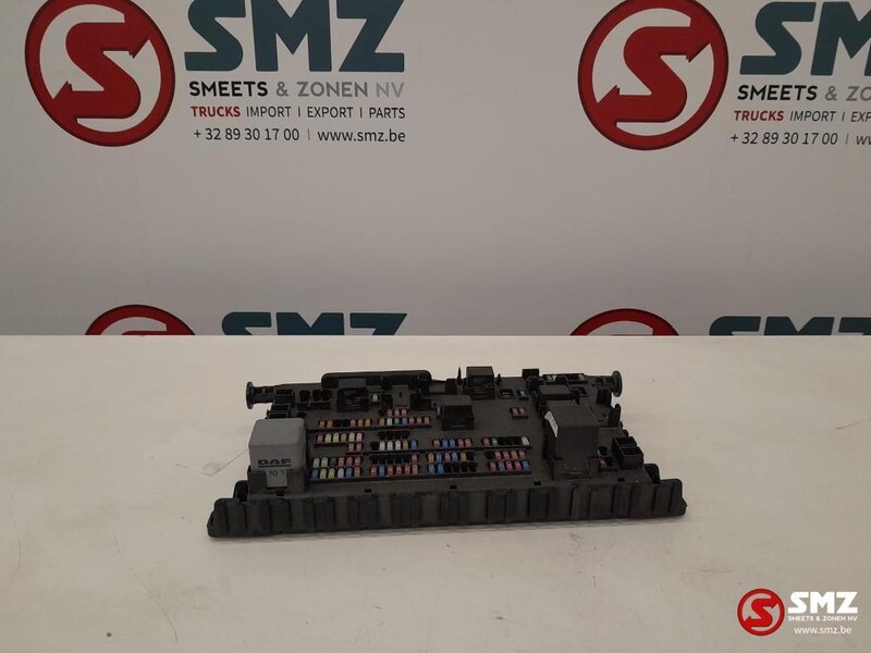 DAF Occ zekeringskast Daf XF 2150895 - ECU for Truck: picture 1 DAF Occ zekeringskast Daf XF 2150895 - ECU for Truck: picture 1