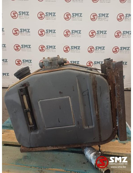 Diversen Occ hydraulische tank 100L - Hydraulic tank for Truck: picture 1 Diversen Occ hydraulische tank 100L - Hydraulic tank for Truck: picture 1