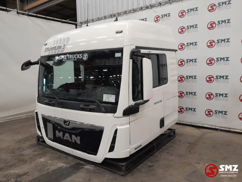 MAN Occ Cabine compleet MAN TGX EURO 6 - Cab and interior for Truck: picture 3 MAN Occ Cabine compleet MAN TGX EURO 6 - Cab and interior for Truck: picture 3