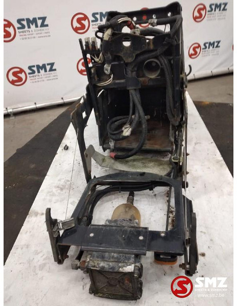 MAN Occ batterijbak MAN - Frame/ Chassis for Truck: picture 4 MAN Occ batterijbak MAN - Frame/ Chassis for Truck: picture 4