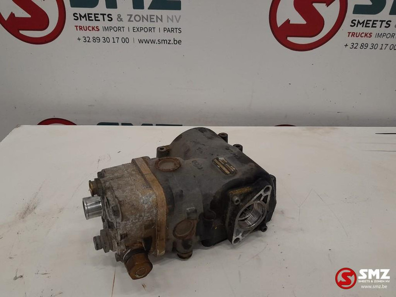 MAN Occ luchtcompressor MAN - Engine and parts for Truck: picture 1 MAN Occ luchtcompressor MAN - Engine and parts for Truck: picture 1