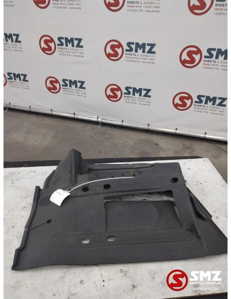 MAN Occ vloerbedekkingen links en rechts MAN - Cab and interior for Truck: picture 3 MAN Occ vloerbedekkingen links en rechts MAN - Cab and interior for Truck: picture 3