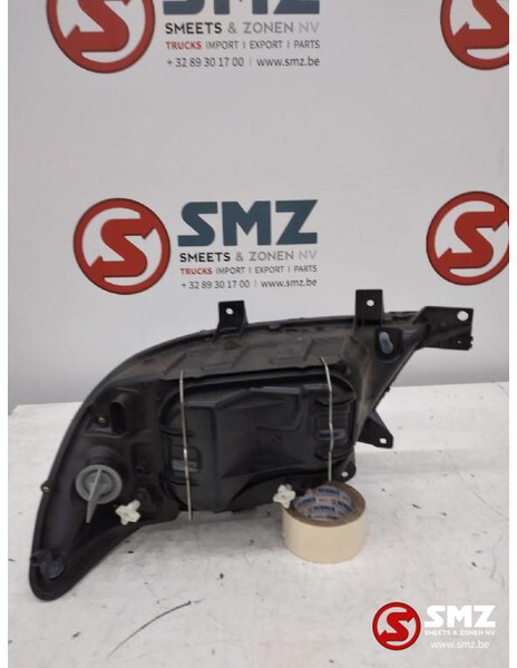 Mercedes-Benz Koplamp rechts mercedes sprinter w901 a9018202561 - Headlight for Truck: picture 2 Mercedes-Benz Koplamp rechts mercedes sprinter w901 a9018202561 - Headlight for Truck: picture 2