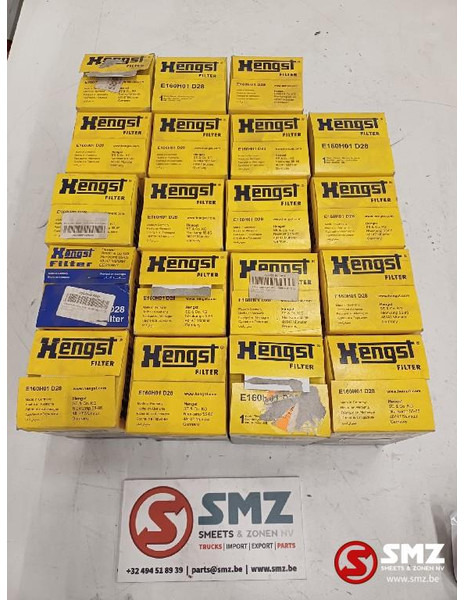 Mercedes-Benz Lot van 19 oliefilters Mercedes - Oil filter for Truck: picture 1 Mercedes-Benz Lot van 19 oliefilters Mercedes - Oil filter for Truck: picture 1