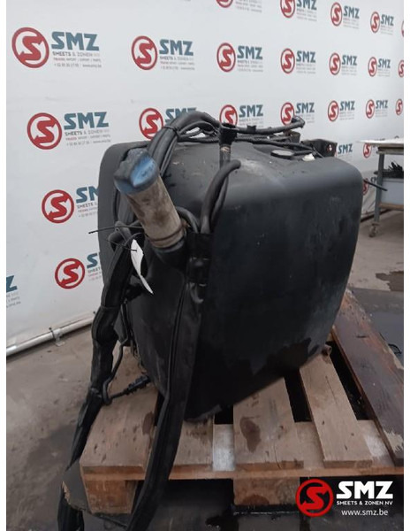 Mercedes-Benz Occ AdBluetank 85L Mercedes - Fuel system for Truck: picture 2 Mercedes-Benz Occ AdBluetank 85L Mercedes - Fuel system for Truck: picture 2