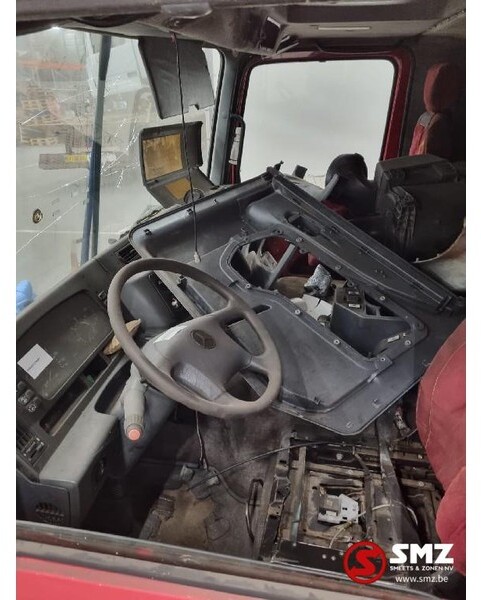 Mercedes-Benz Occ Cabine Mercedes Actros 1840 MP1 - Cab and interior for Truck: picture 5 Mercedes-Benz Occ Cabine Mercedes Actros 1840 MP1 - Cab and interior for Truck: picture 5