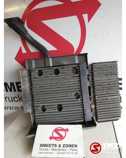 Mercedes-Benz Occ Spatbord rechts Atego 1828 met cabinepomp - Fender for Truck: picture 1 Mercedes-Benz Occ Spatbord rechts Atego 1828 met cabinepomp - Fender for Truck: picture 1