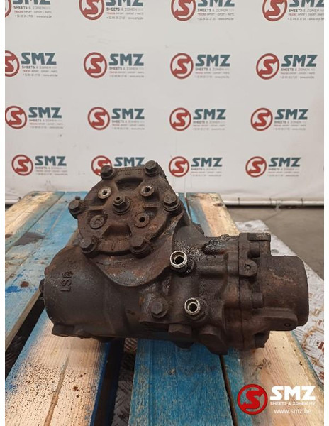 Mercedes-Benz Occ Stuurhuis Mercedes ls8 - Steering gear for Truck: picture 1 Mercedes-Benz Occ Stuurhuis Mercedes ls8 - Steering gear for Truck: picture 1