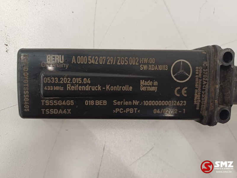 Mercedes-Benz Occ bandenspanningsensor Mercedes - Sensor for Truck: picture 3 Mercedes-Benz Occ bandenspanningsensor Mercedes - Sensor for Truck: picture 3