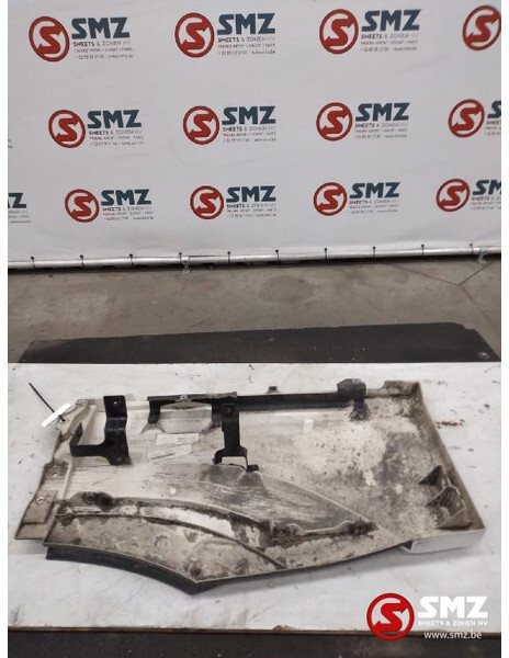 Mercedes-Benz Occ cabineverlenging rechts Mercedes - Door and parts for Truck: picture 2 Mercedes-Benz Occ cabineverlenging rechts Mercedes - Door and parts for Truck: picture 2