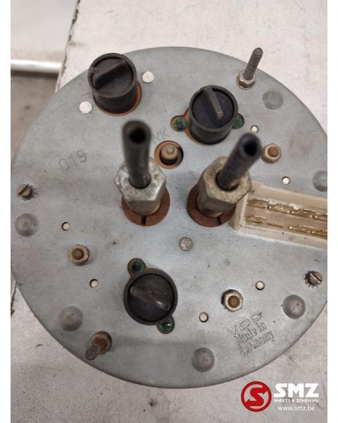 Mercedes-Benz Occ combimeter Mercedes LP608,709 - Dashboard for Truck: picture 2 Mercedes-Benz Occ combimeter Mercedes LP608,709 - Dashboard for Truck: picture 2