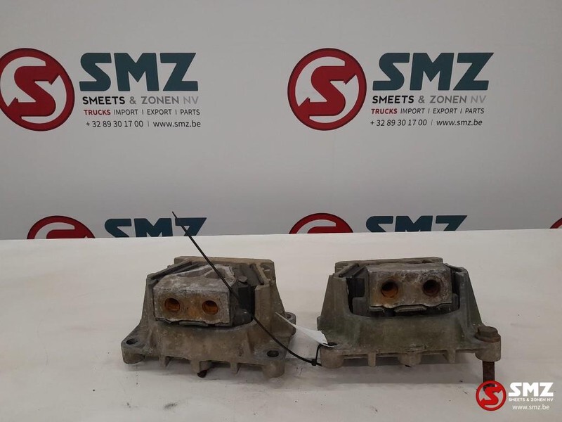 Mercedes-Benz Occ set motorsteunen Mercedes Actros 1831 A9412415 - Engine mount for Truck: picture 2 Mercedes-Benz Occ set motorsteunen Mercedes Actros 1831 A9412415 - Engine mount for Truck: picture 2