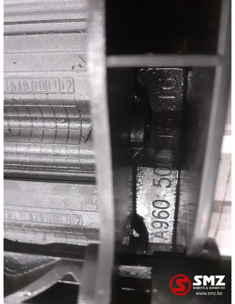 Mercedes-Benz Occ ventilatorkap Mercedes - Grill for Truck: picture 3 Mercedes-Benz Occ ventilatorkap Mercedes - Grill for Truck: picture 3