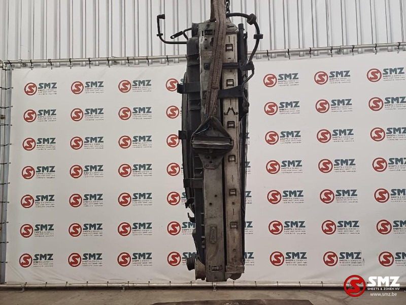 Renault Occ radiator Renault T - Radiator for Truck: picture 3 Renault Occ radiator Renault T - Radiator for Truck: picture 3