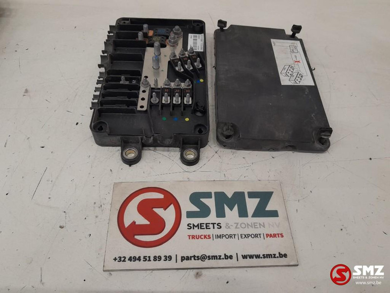 Renault Occ zekeringskast Renault - Electrical system for Truck: picture 4 Renault Occ zekeringskast Renault - Electrical system for Truck: picture 4