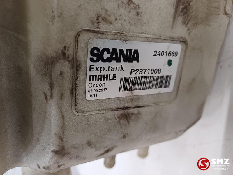 Scania Expansievat SCANIA R-series (01.04-) - Expansion tank for Truck: picture 5 Scania Expansievat SCANIA R-series (01.04-) - Expansion tank for Truck: picture 5