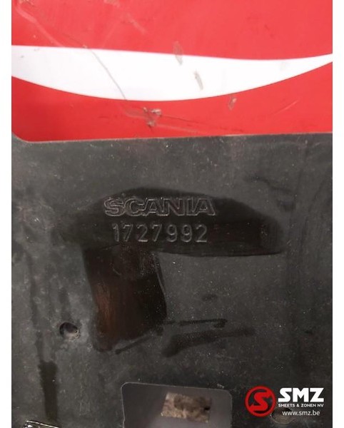 Scania Occ Koplampsteun rechts Scania R - Bumper for Truck: picture 3 Scania Occ Koplampsteun rechts Scania R - Bumper for Truck: picture 3