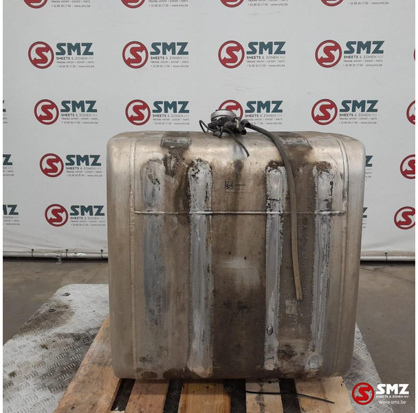 Scania Occ brandstoftank 320L Scania - Fuel tank for Truck: picture 2 Scania Occ brandstoftank 320L Scania - Fuel tank for Truck: picture 2