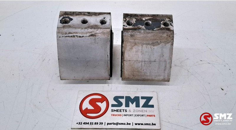 Scania Occ set motorsteunen Scania - Engine mount for Truck: picture 5 Scania Occ set motorsteunen Scania - Engine mount for Truck: picture 5