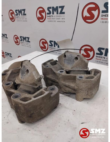 Scania Occ set motorsteunen Scania - Engine mount for Truck: picture 2 Scania Occ set motorsteunen Scania - Engine mount for Truck: picture 2