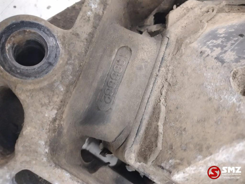Scania Occ set motorsteunen Scania - Engine mount for Truck: picture 3 Scania Occ set motorsteunen Scania - Engine mount for Truck: picture 3