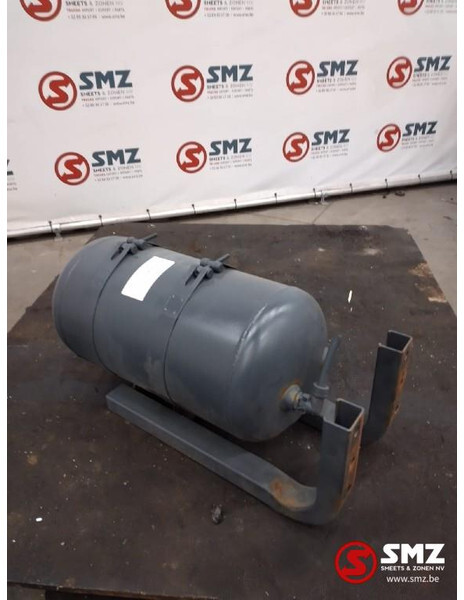 Volvo Occ luchtketel 30L 15Bar Volvo - Spare parts for Truck: picture 1 Volvo Occ luchtketel 30L 15Bar Volvo - Spare parts for Truck: picture 1