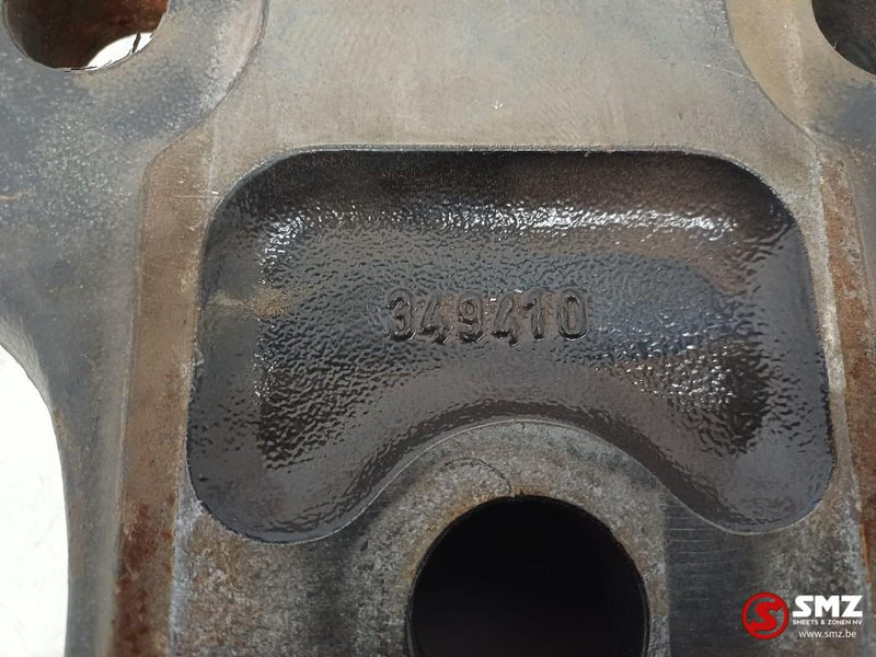 Volvo Occ schokdemperbeugel achteras rechtsonder Volvo - Shock absorber for Truck: picture 3 Volvo Occ schokdemperbeugel achteras rechtsonder Volvo - Shock absorber for Truck: picture 3