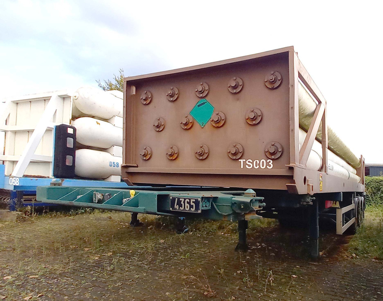 FRUEHAUF Gas, compressed helium, hydrogen, Wasserstoff, 196 bar - Tank semi-trailer: picture 2 FRUEHAUF Gas, compressed helium, hydrogen, Wasserstoff, 196 bar - Tank semi-trailer: picture 2