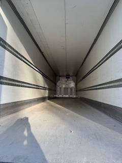 Krone Thermoking - Refrigerator semi-trailer: picture 5 Krone Thermoking - Refrigerator semi-trailer: picture 5