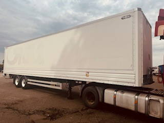 Van Hool Roldeur APK - Closed box semi-trailer: picture 4 Van Hool Roldeur APK - Closed box semi-trailer: picture 4