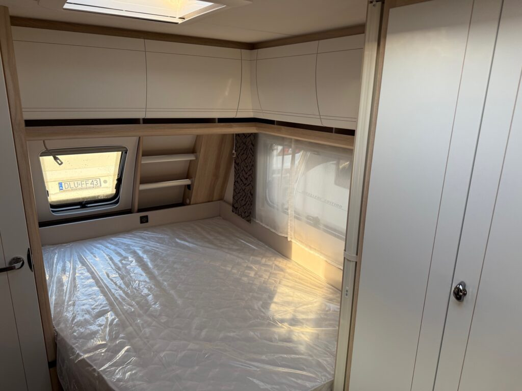 New Caravan HOBBY DE LUXE 460 UFe 2025: picture 10